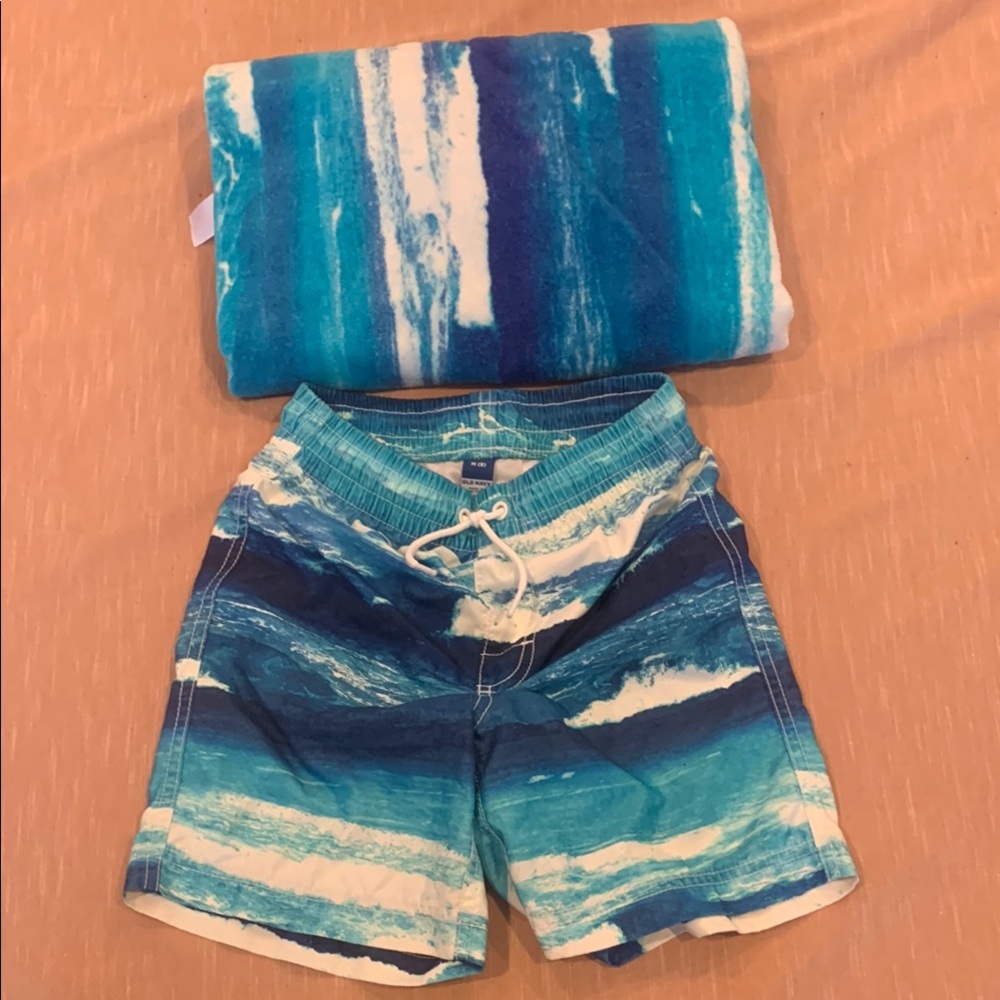 Old Navy Blue and White Kids Swim Trunks